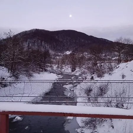 Vakantiehuis федорчуків гірська хатина Sheshory